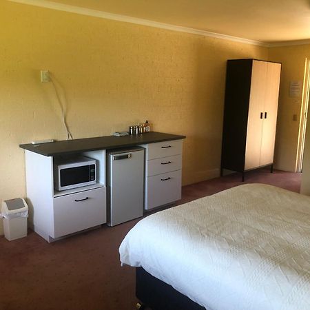 Colonial Inn Guest Rooms Yackandandah Екстериор снимка