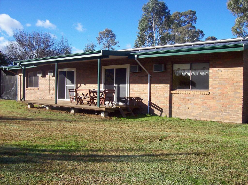 Colonial Inn Guest Rooms Yackandandah Екстериор снимка